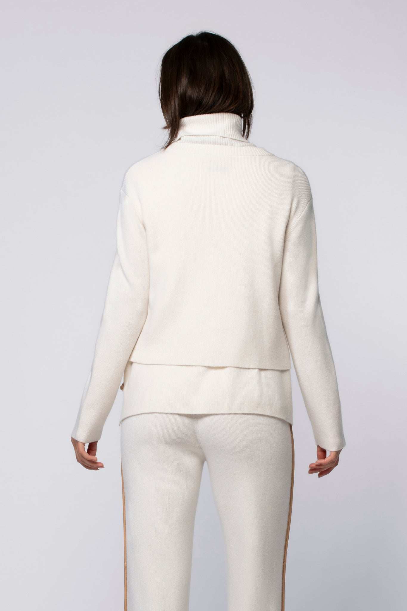 Gilet GUALBA blanc en laine cachemire haut de gamme MAX&MOI