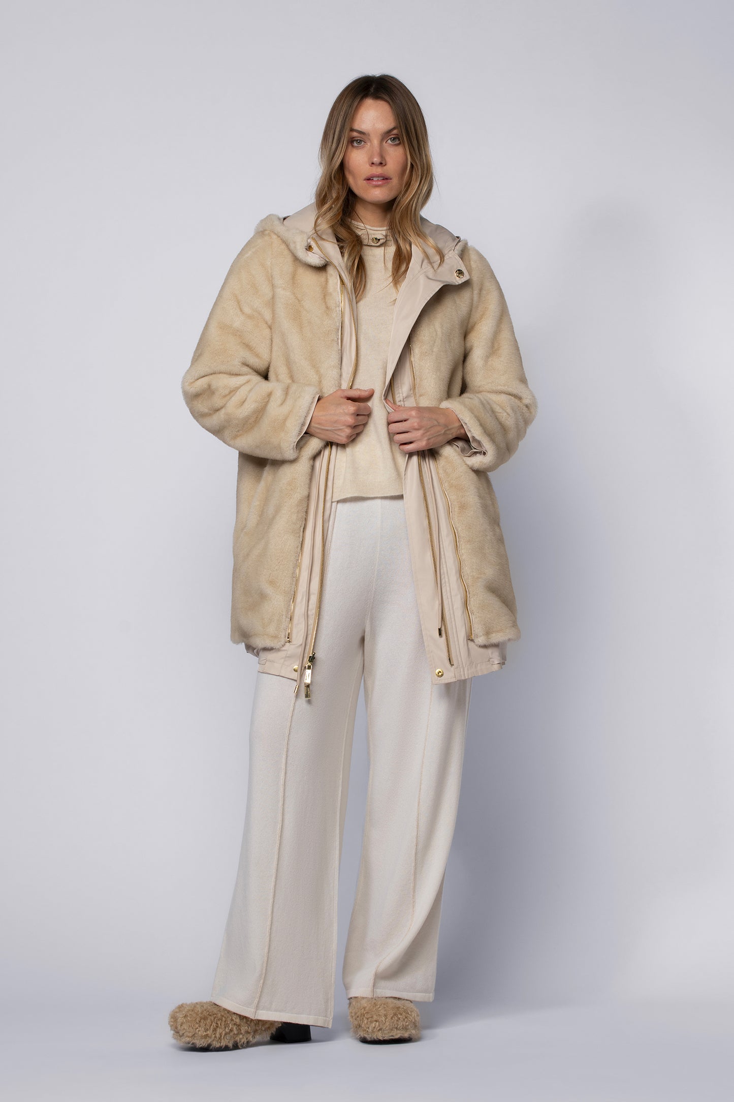 Parka MADINE beige en fausse fourrure haut de gamme MAX&MOI