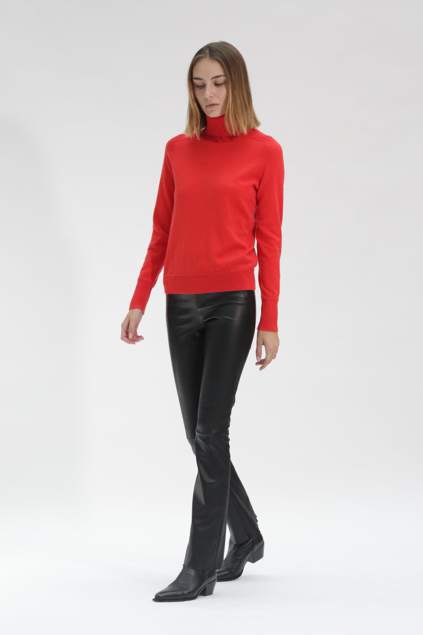 Red turtleneck top women's hotsell