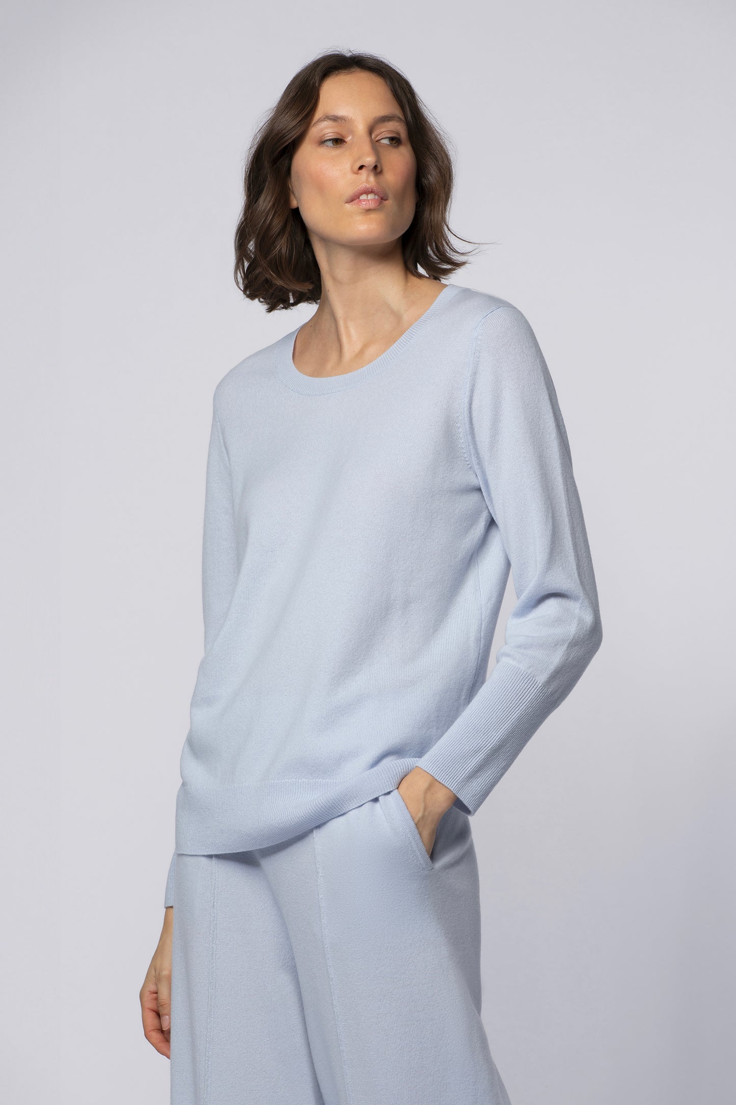 Pull PARY bleu ciel en cachemire haut de gamme MAX&MOI