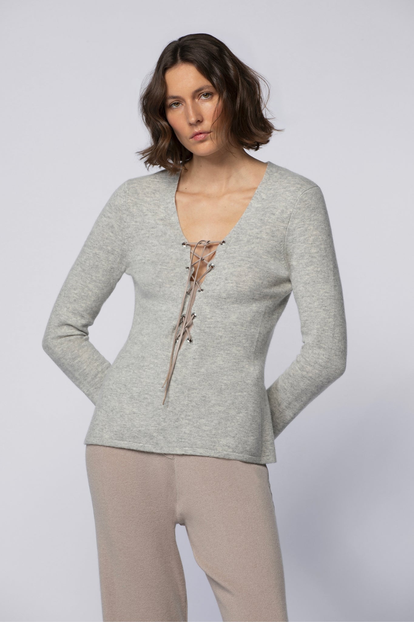 Pull PELMA gris en laine cachemire haut de gamme MAX&MOI