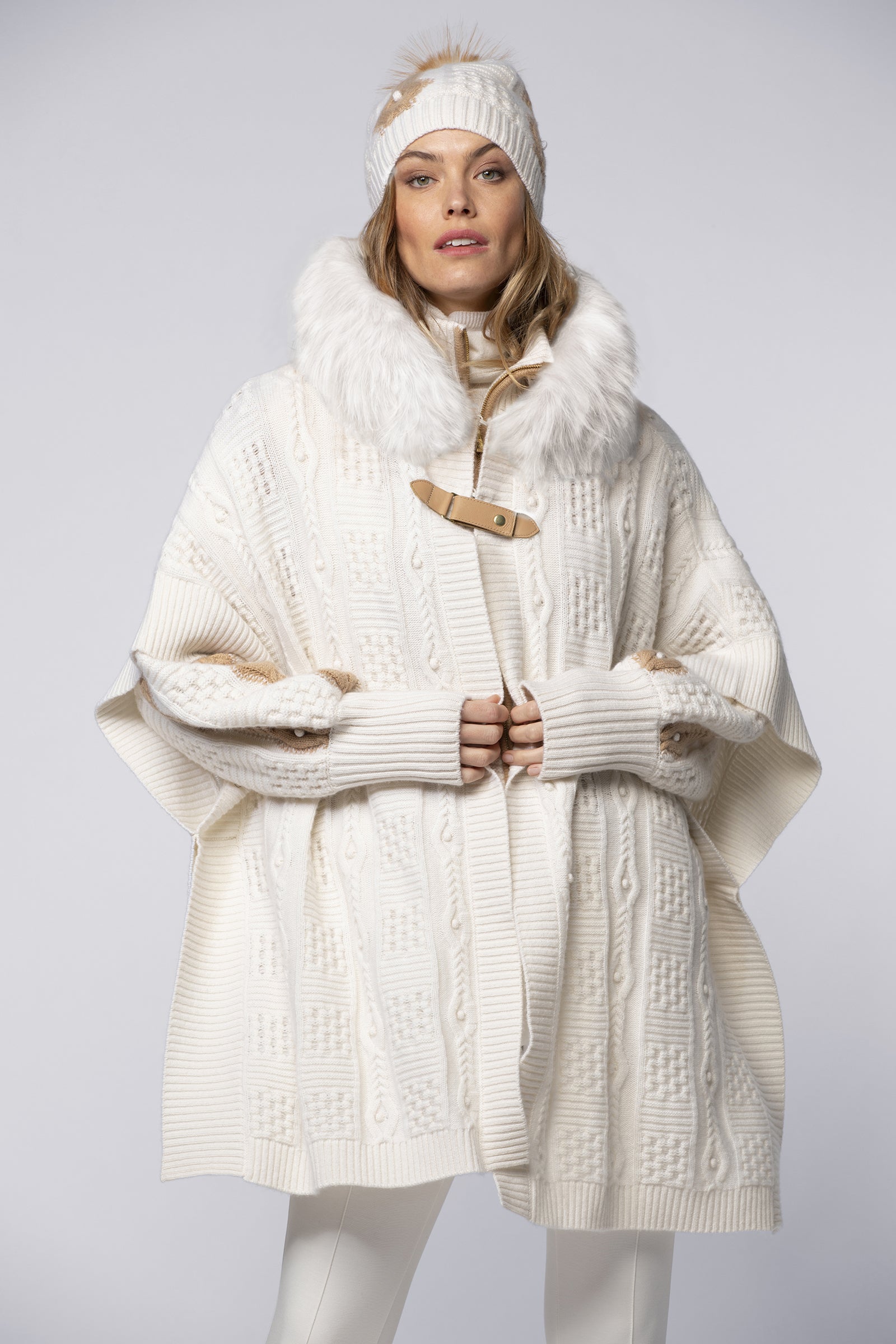 PERCE poncho