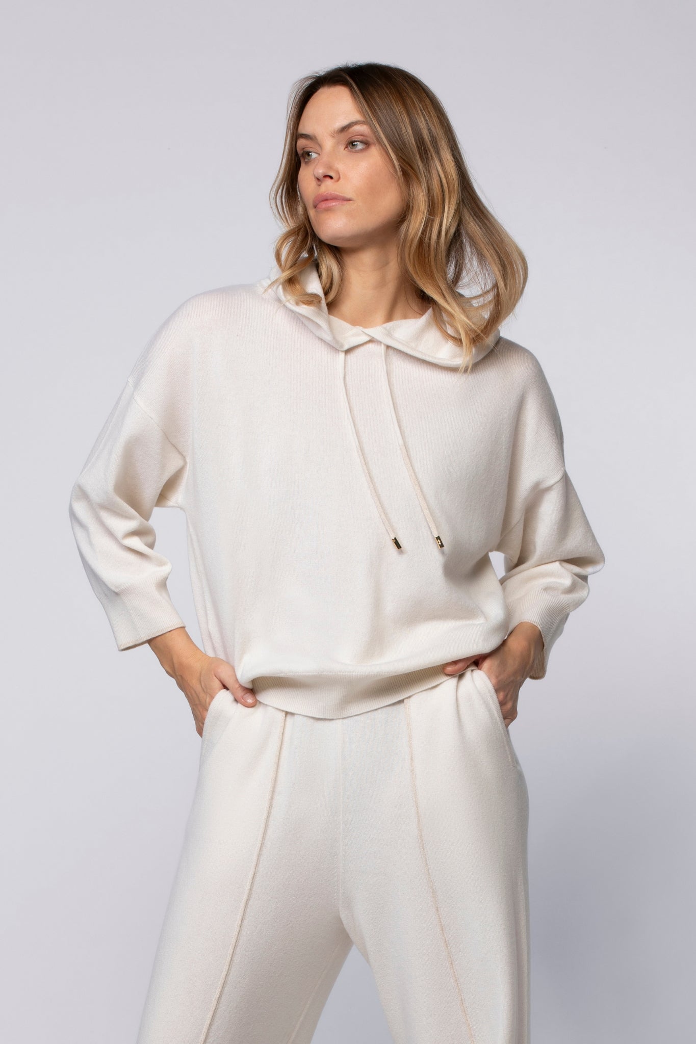 Pull PHILLIE blanc en laine cachemire haut de gamme MAX&MOI