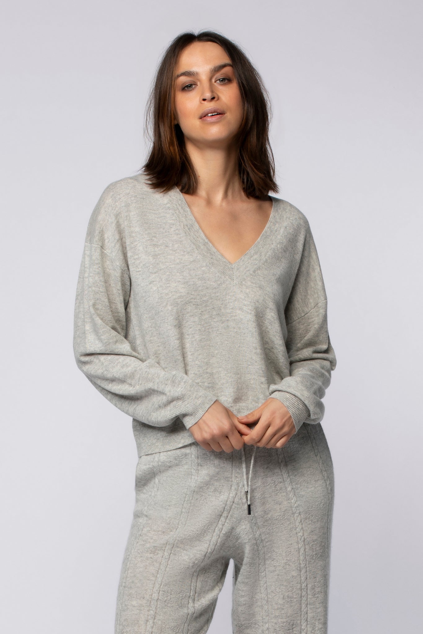 Pull POLIANA gris en cachemire haut de gamme MAX&MOI