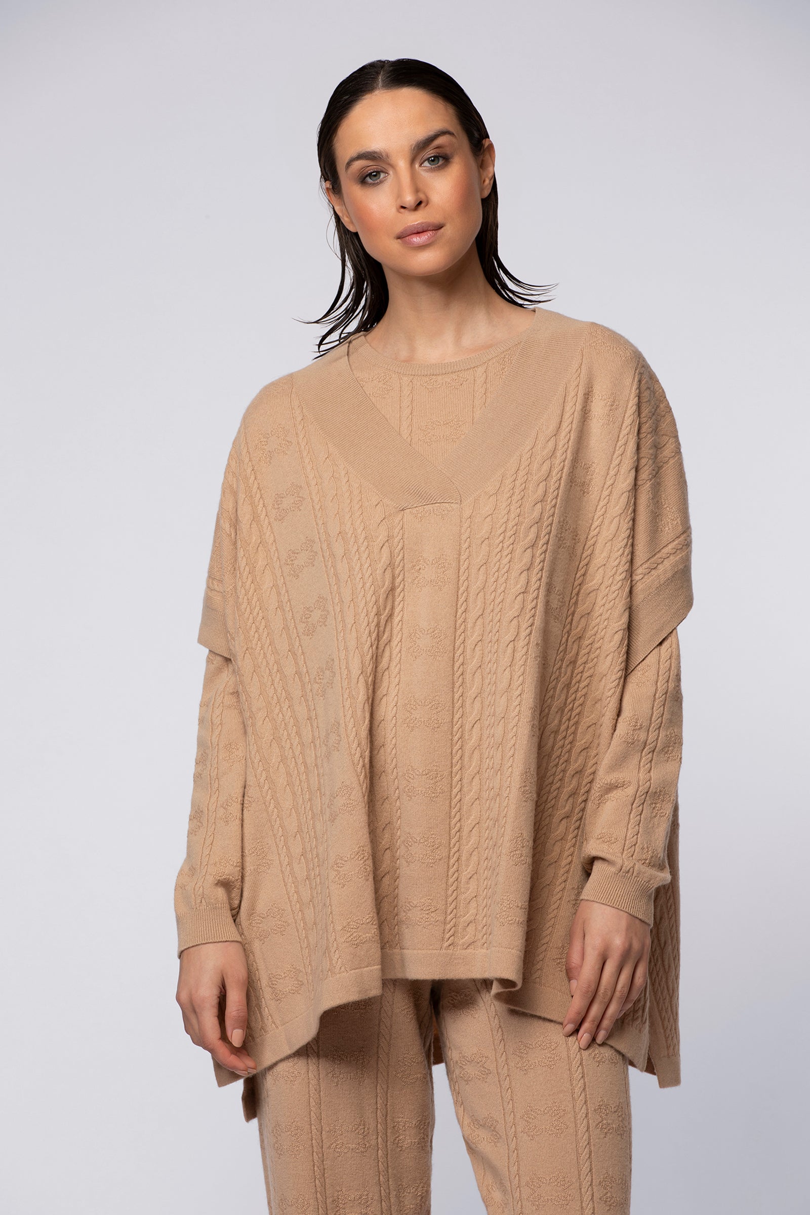 PYLA poncho