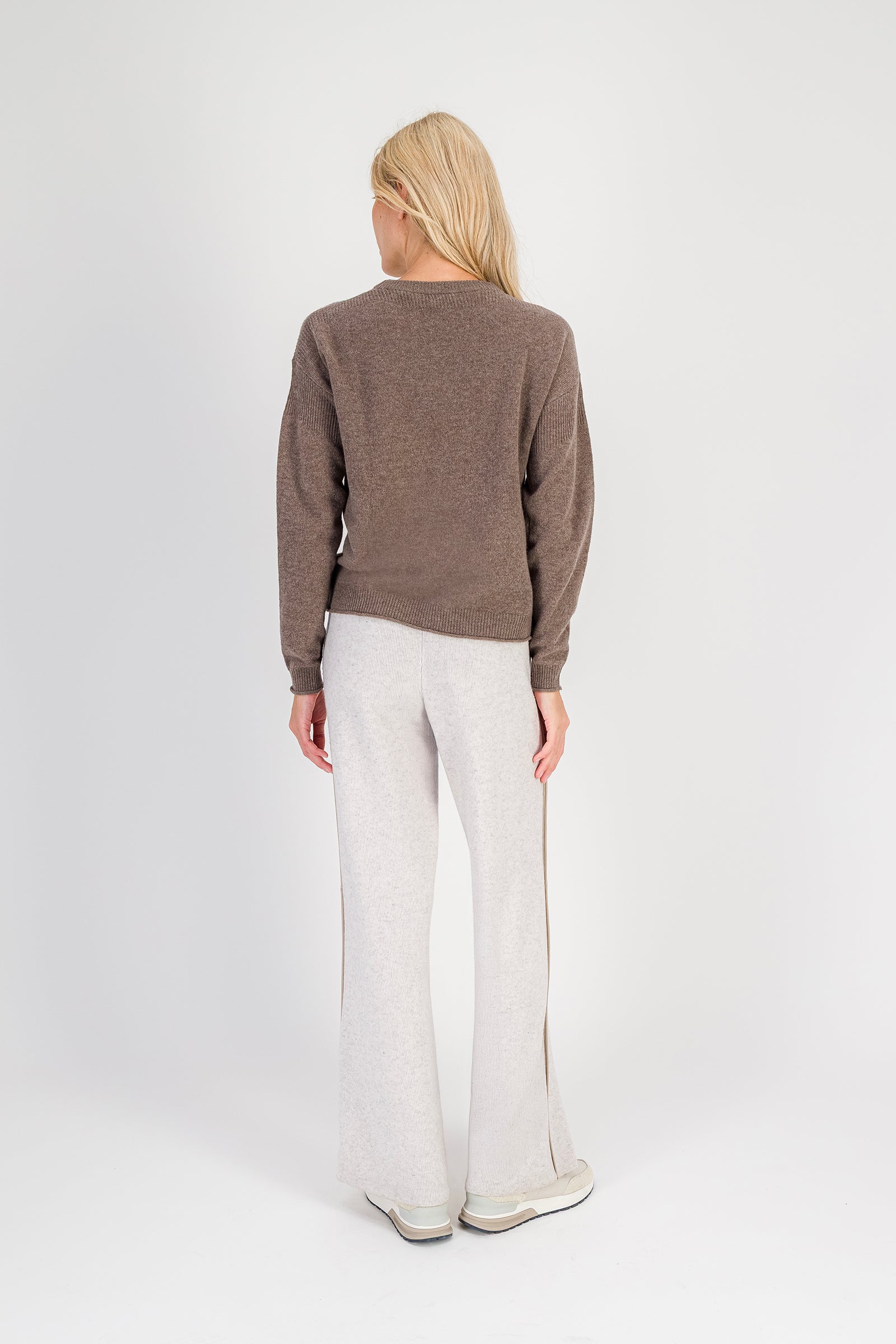 PARIS cashmere sweater in taupe | M&M By MAX&MOI | Women's luxury