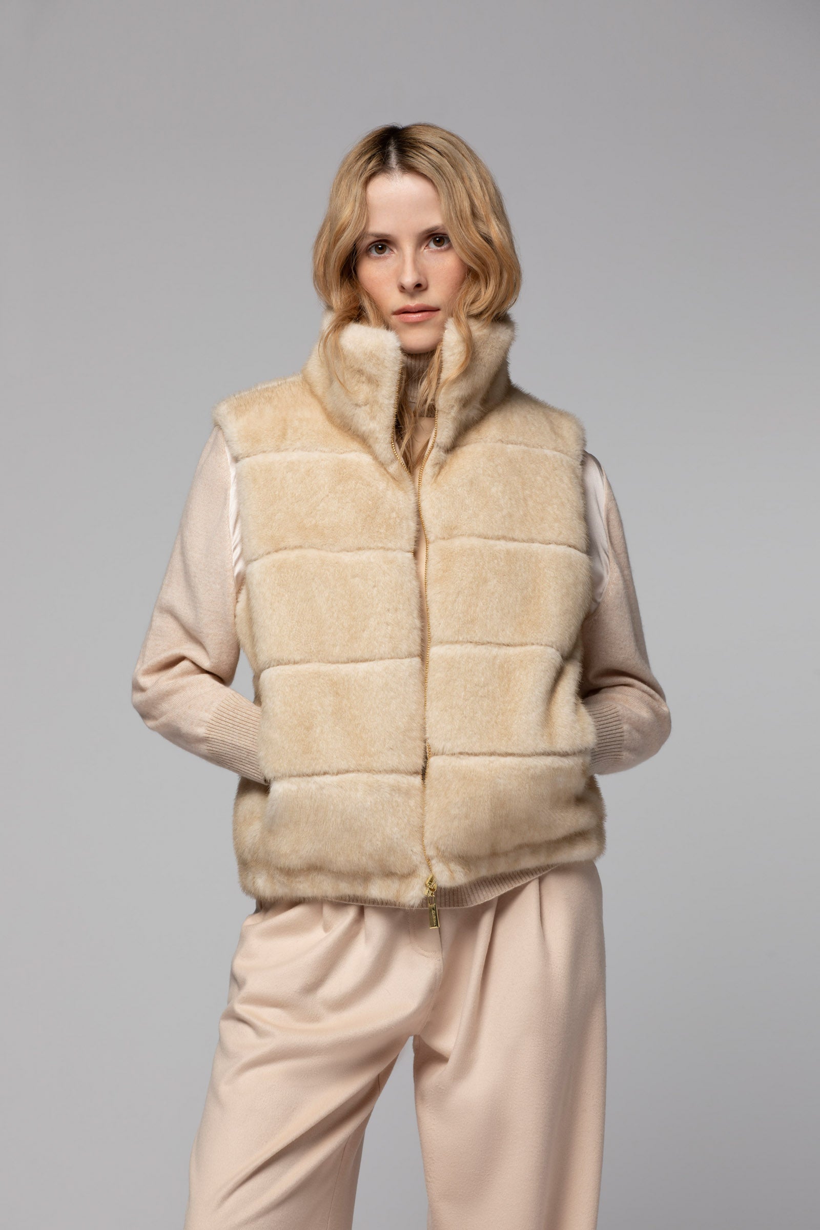DISTA down jacket