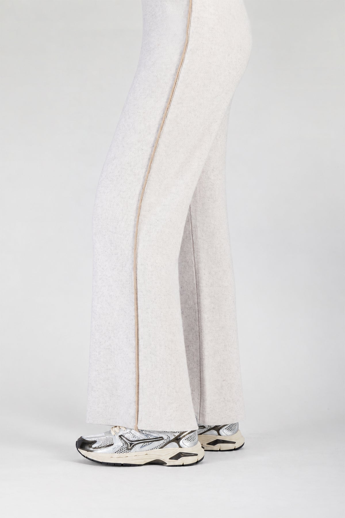 BULLY pants