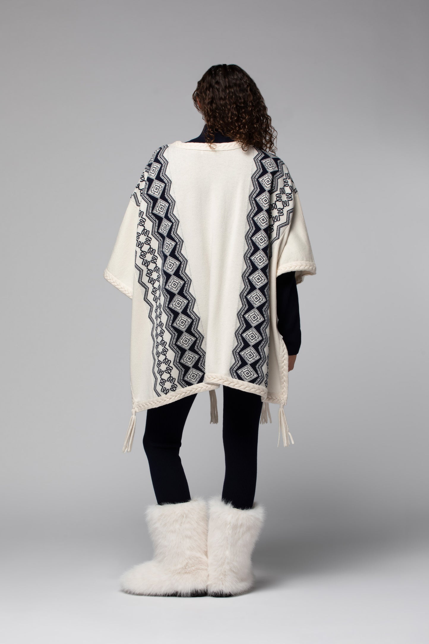 Poncho PAOLA