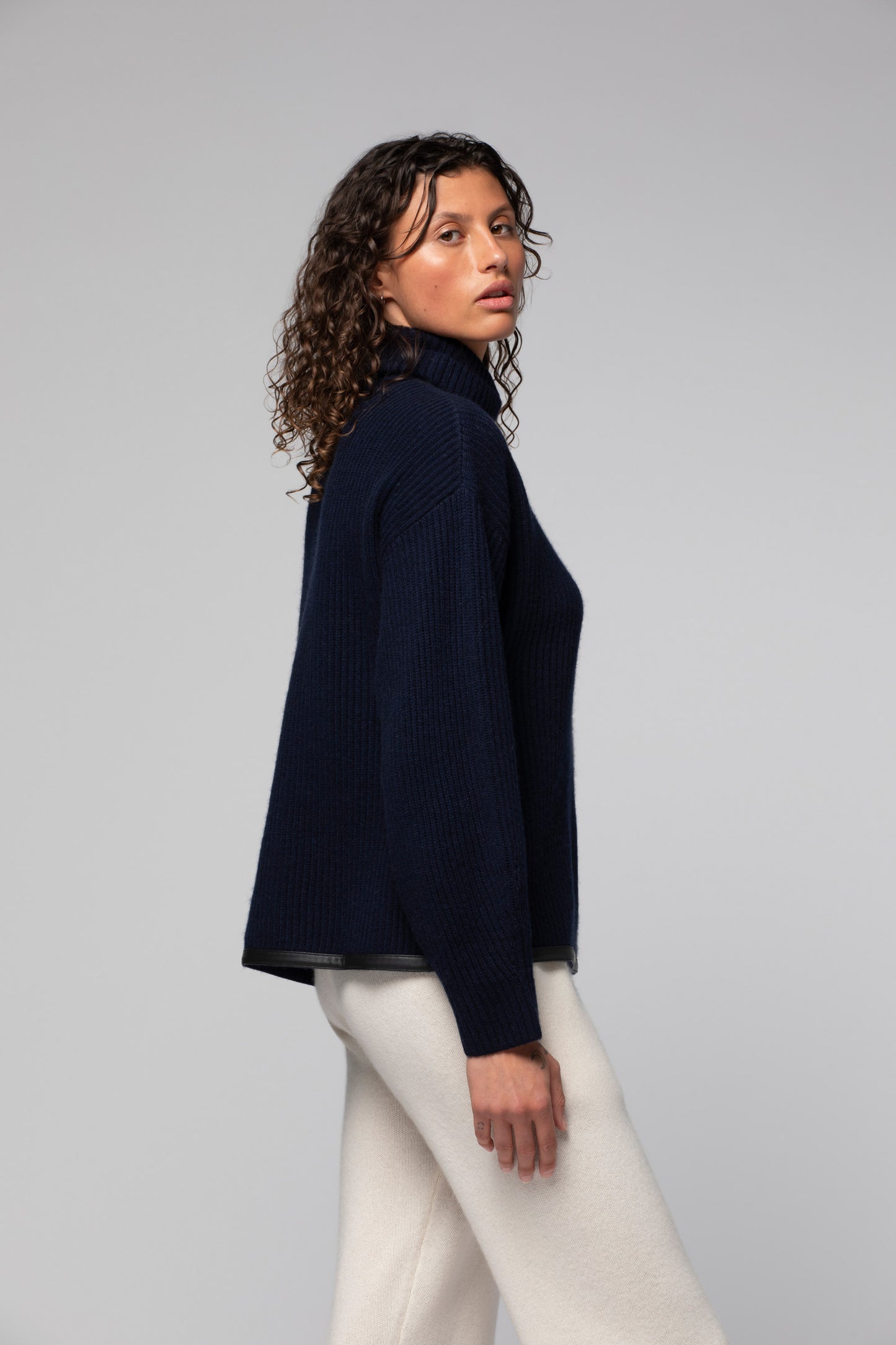 POPPY sweater