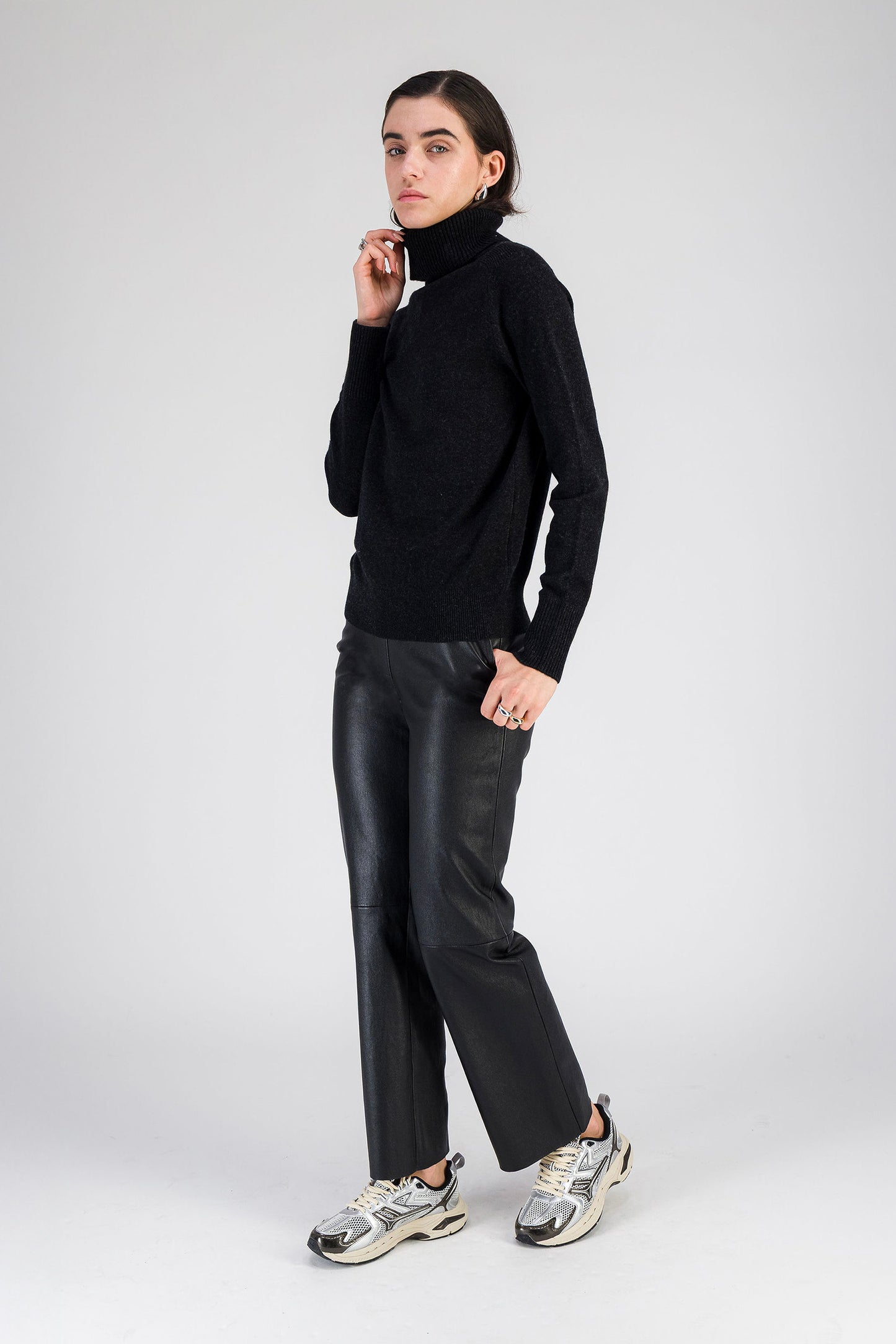 PRUNELLE sweater