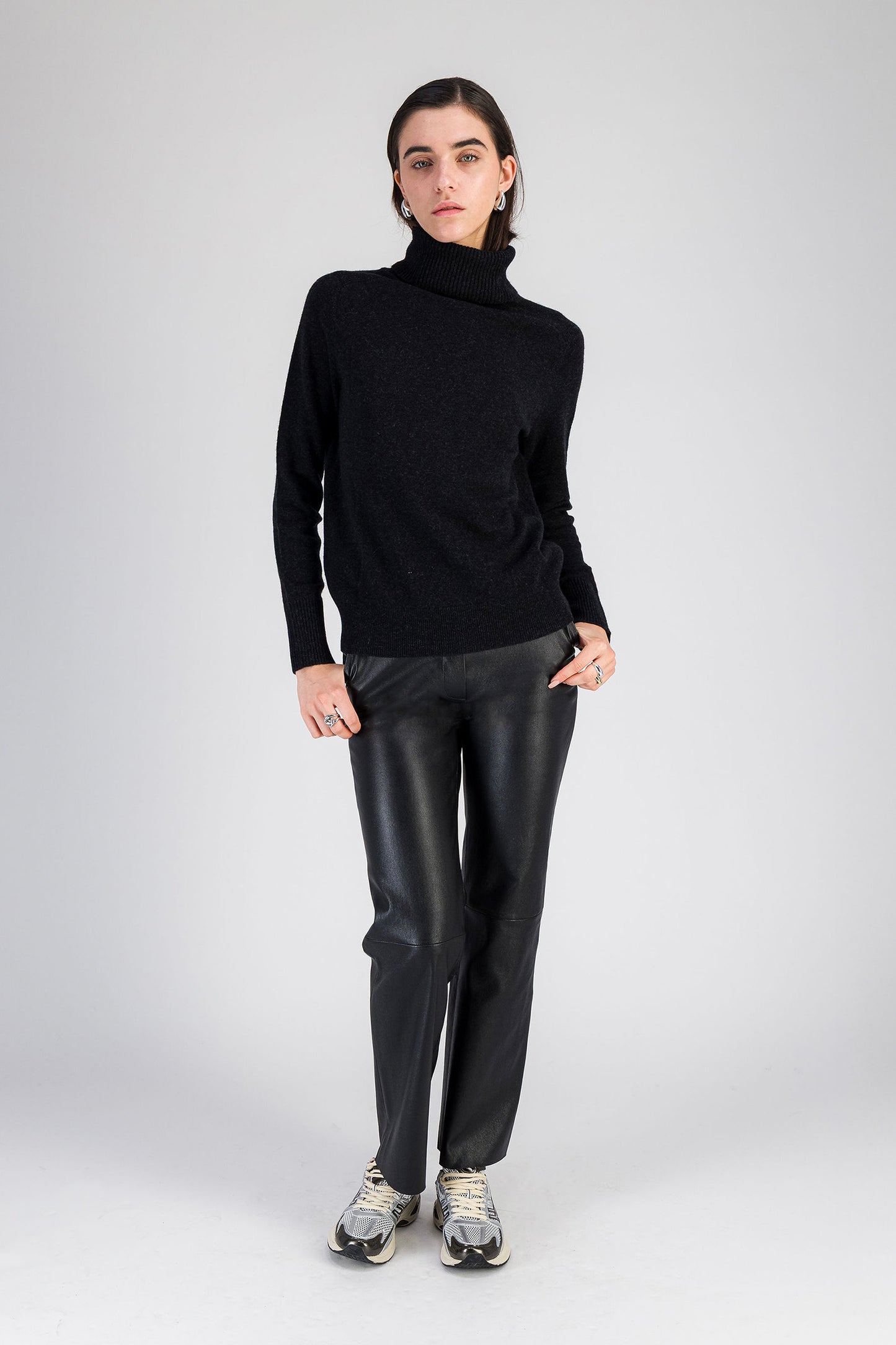 PRUNELLE sweater