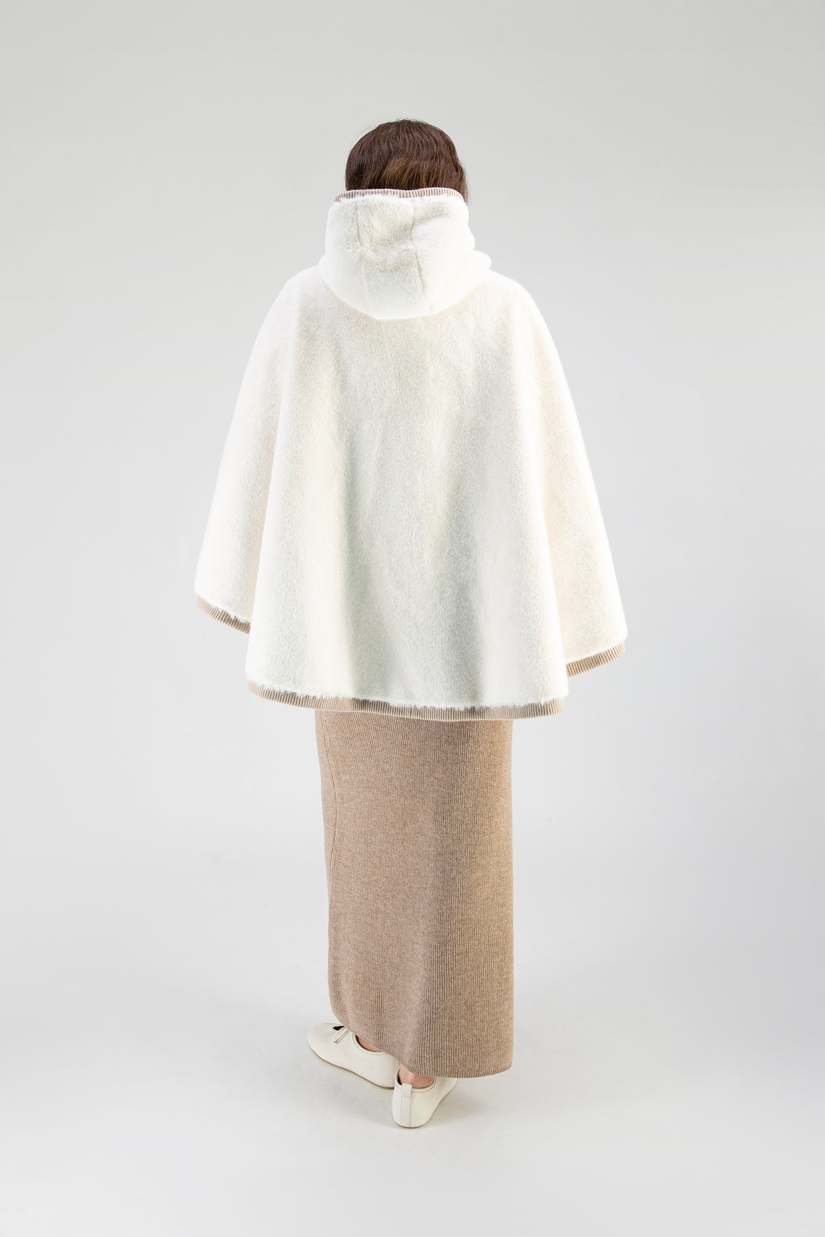 MONTANA cape
