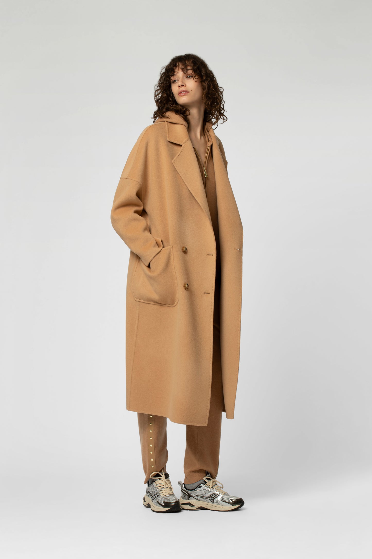 MORNING coat