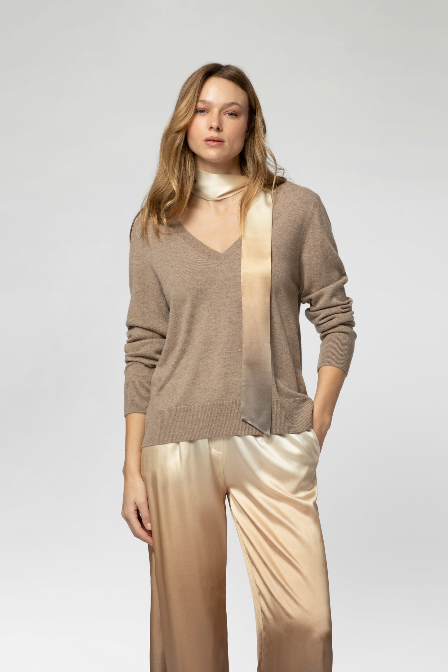 PANDORA sweater