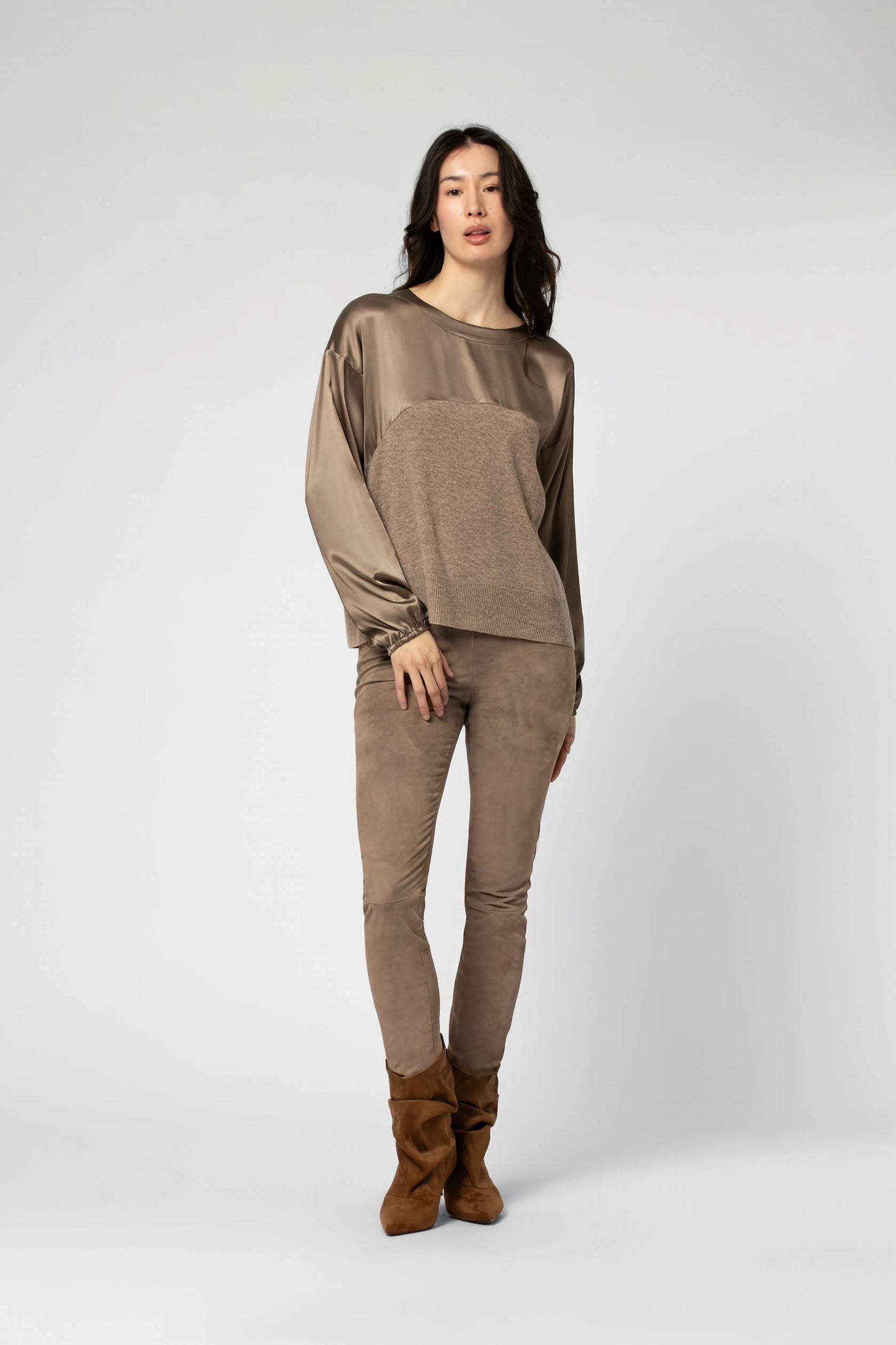 PAVELLA sweater