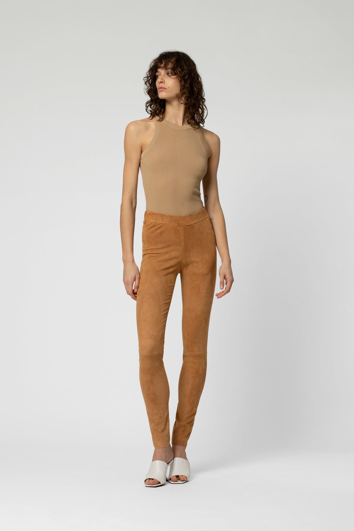 PERLEGGING en daim