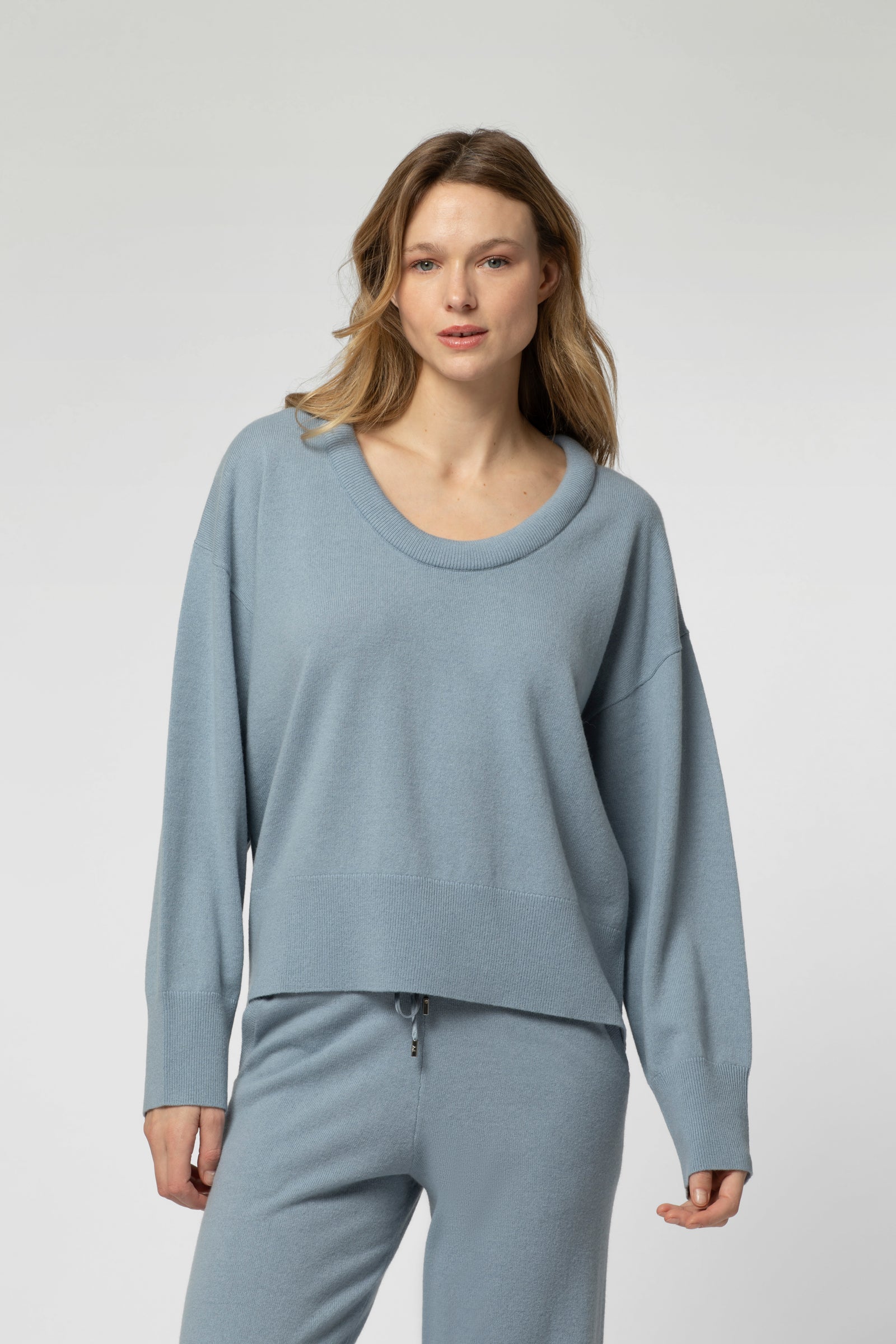 PHARE sweater