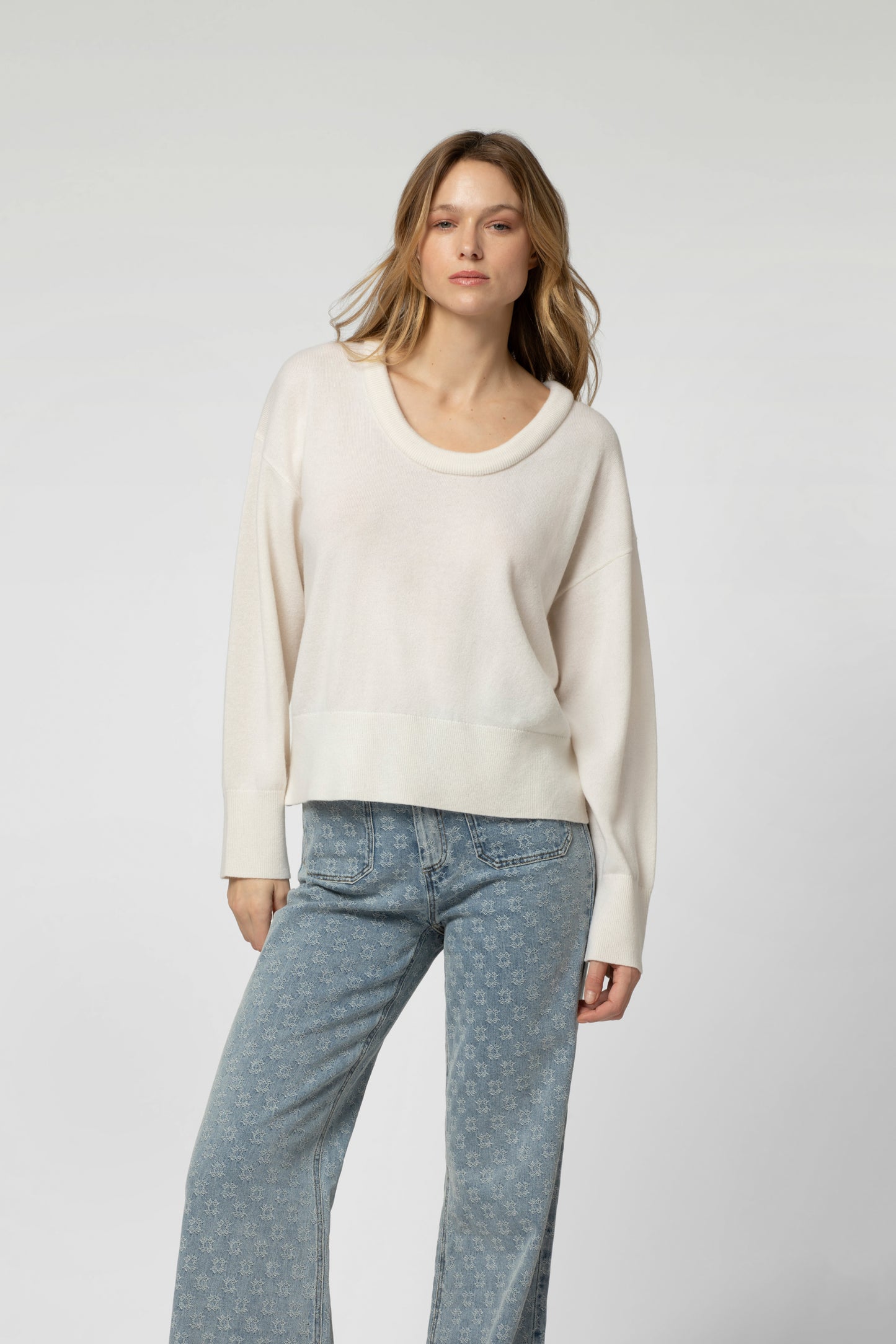 PHARE sweater