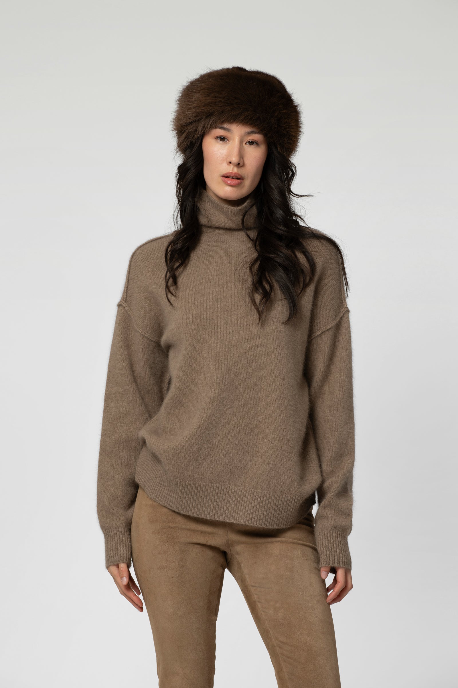PIXELLE sweater