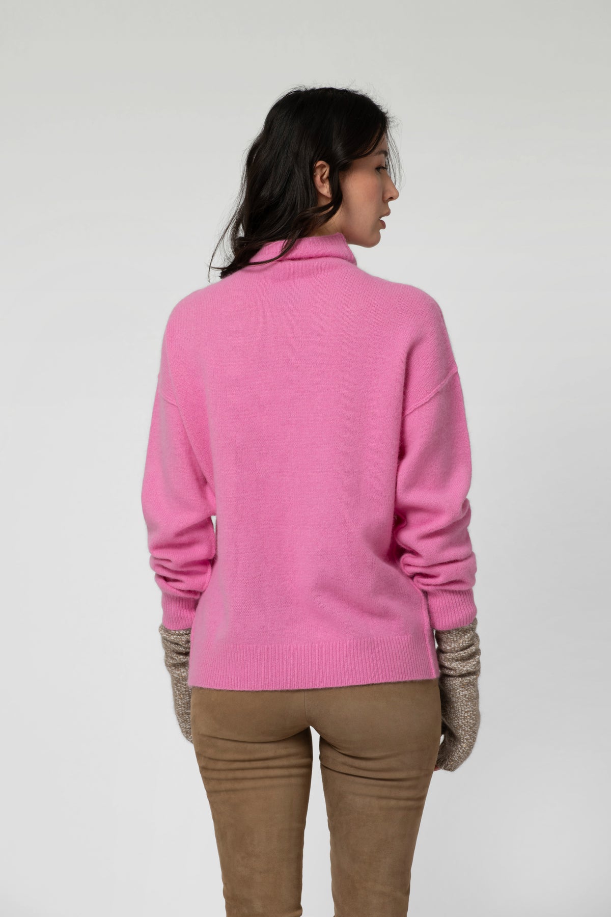 PIXELLE sweater