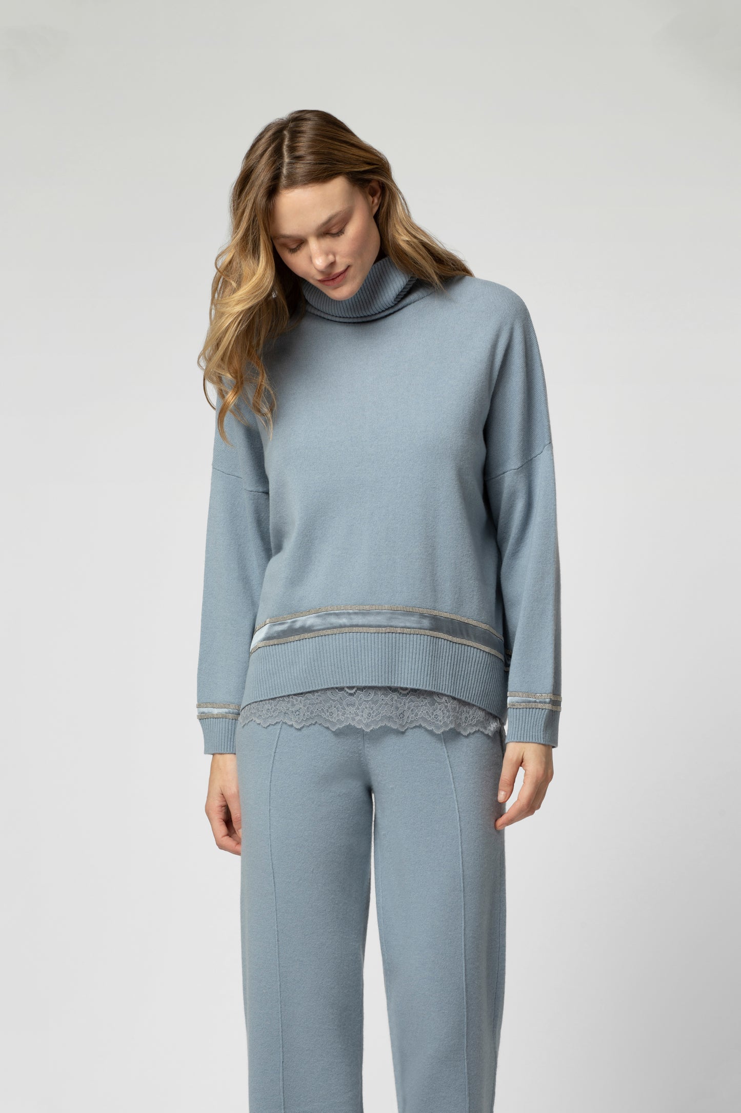 PUFFI sweater