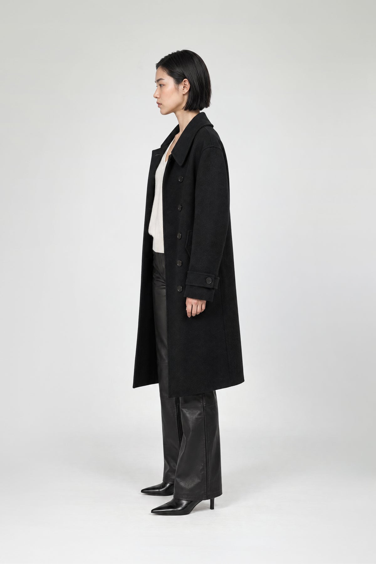 Manteau noir laine double face et chameau femme luxe avec larges col revers et coupe droite longue MAX&MOI
