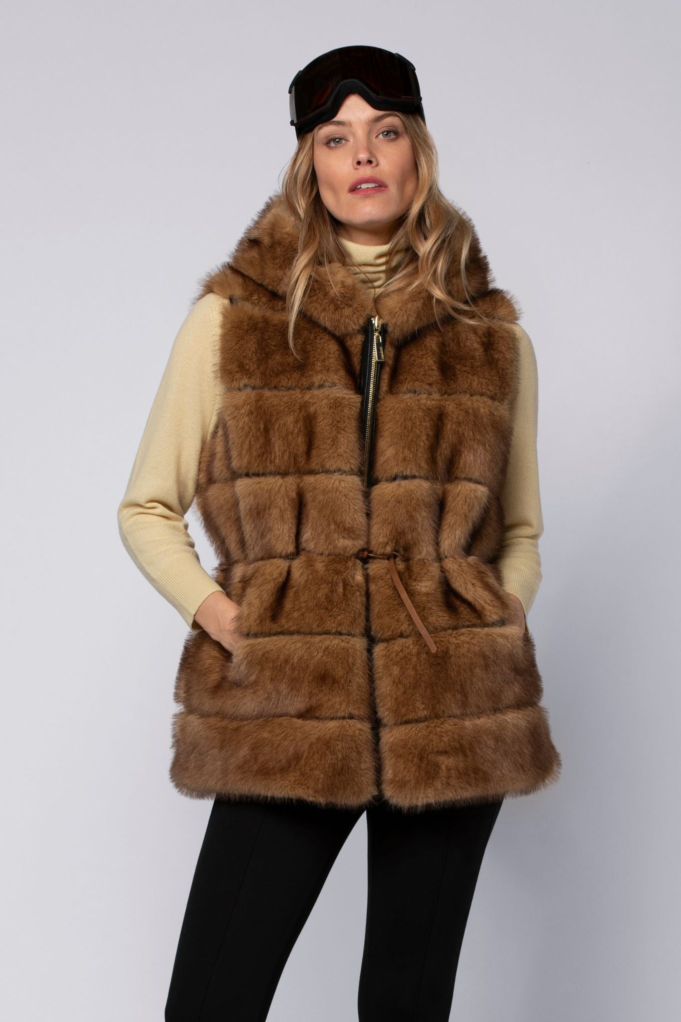 Veste GRIMA camel en fausse fourrure haut de gamme MAX&MOI