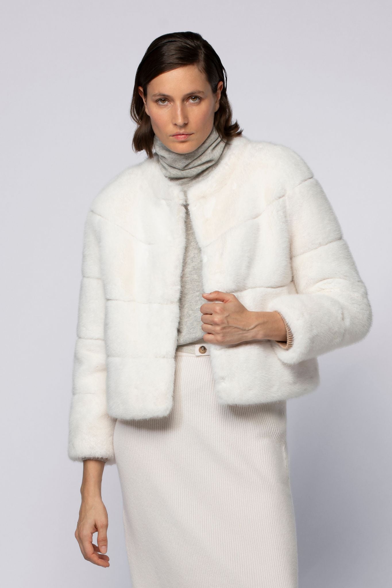 Veste MALOA blanc en fausse fourrure haut de gamme MAX&MOI