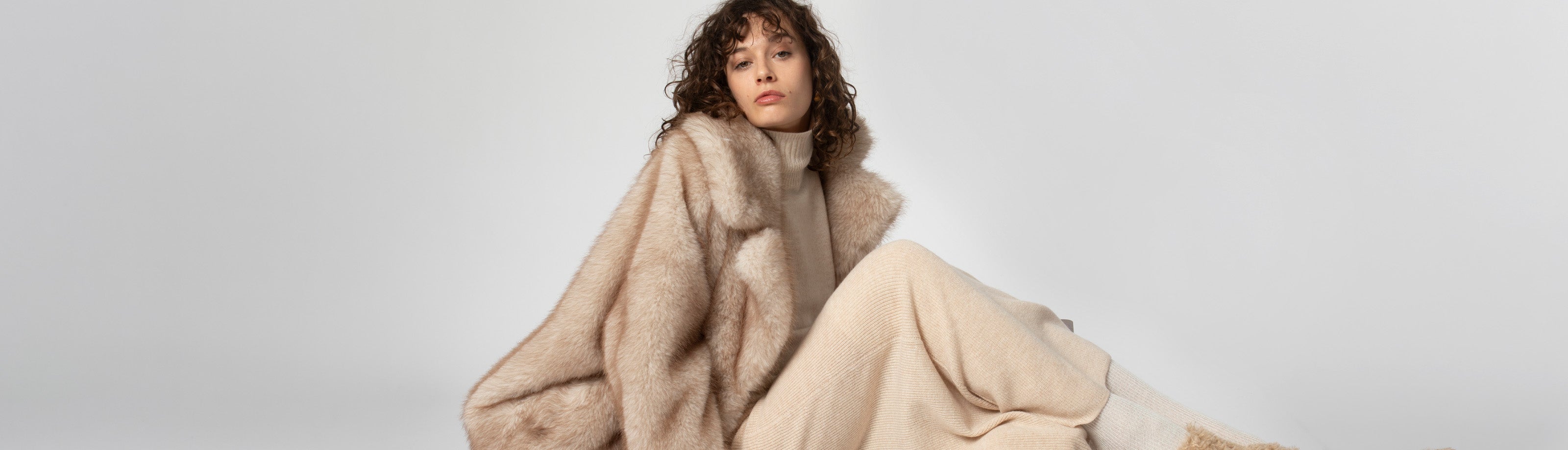Lookbook Automne-Hiver 26 MAX&MOI Mode Femme Luxe