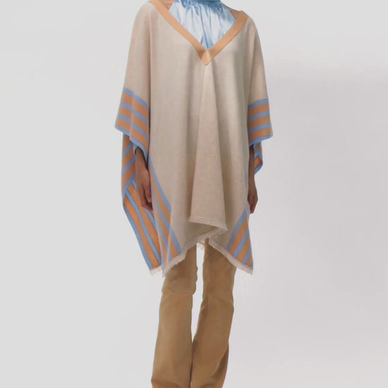 Poncho Pagata beige en laine et cachemire mode femme luxe