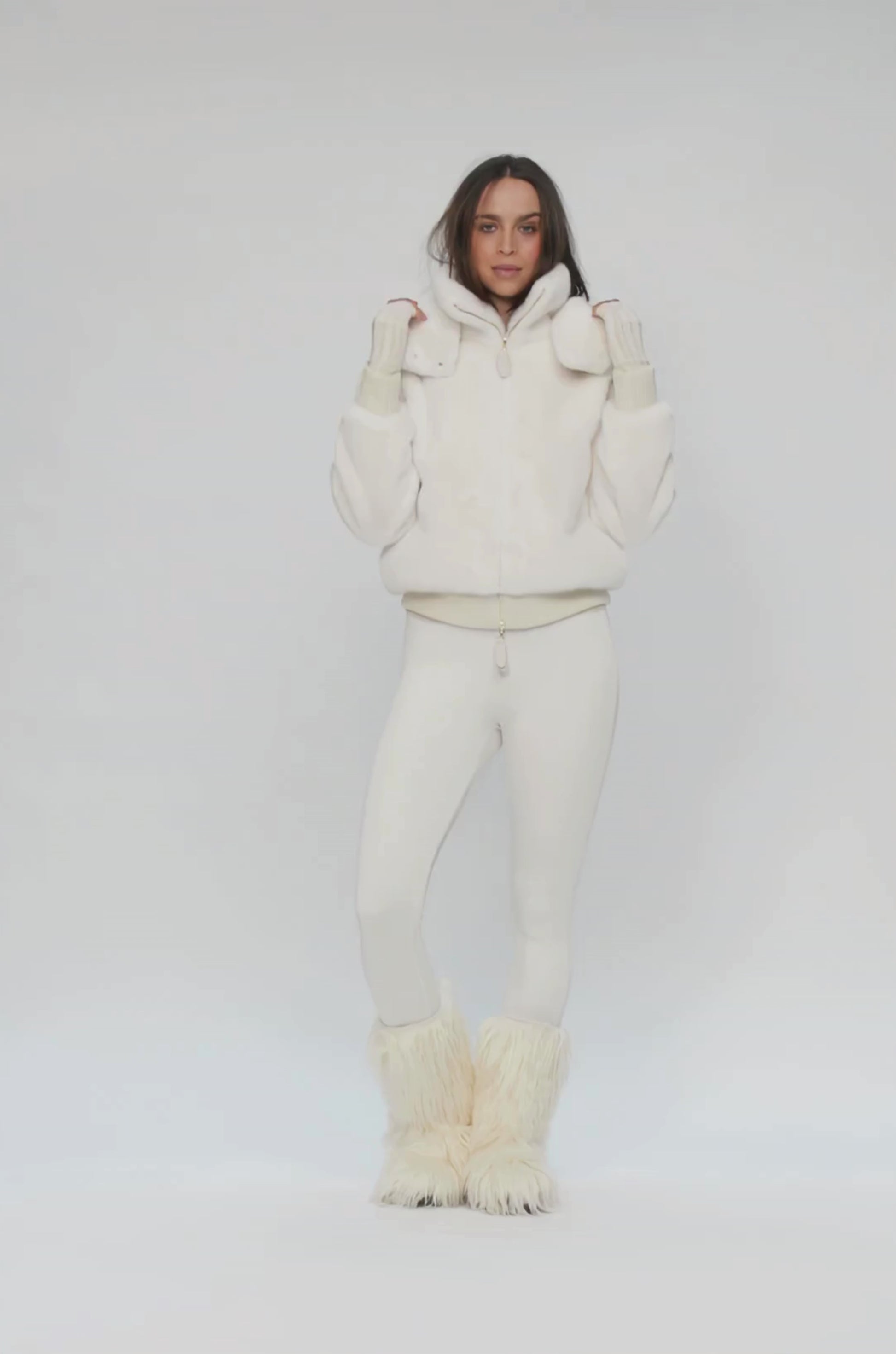 Gilet GALA blanc en fausse fourrure haut de gamme MAX&MOI